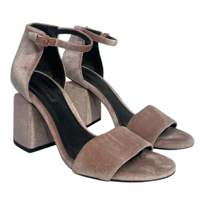 Versatile Heeled Sandals for Any Occasion---Alexander Wang/Heels/EU 36.5/Polyester/PNK/HEEL WEDGE / ROSE GOLD