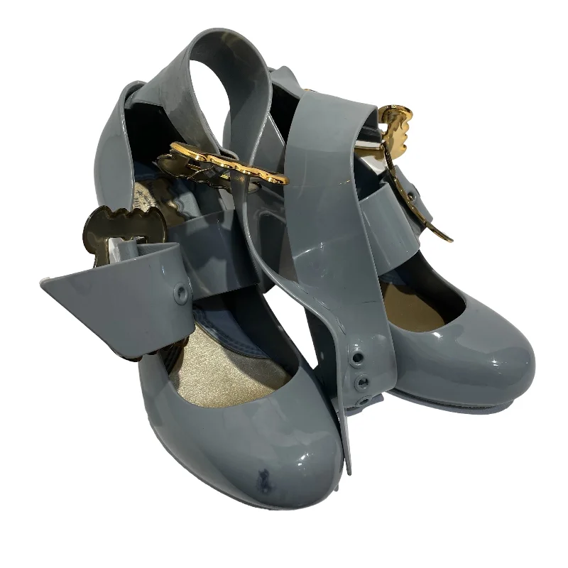 Versatile Heeled Sandals for Any Occasion---Vivienne Westwood/Heels/US 7/BLU/