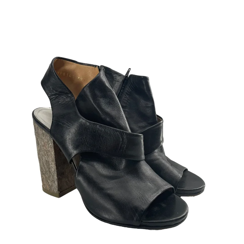 Maison Margiela/Heels/EU 36.5/Leather/BLK/GRANITE HEEL---Comfortable Leather Pumps for Office and Everyday Wear