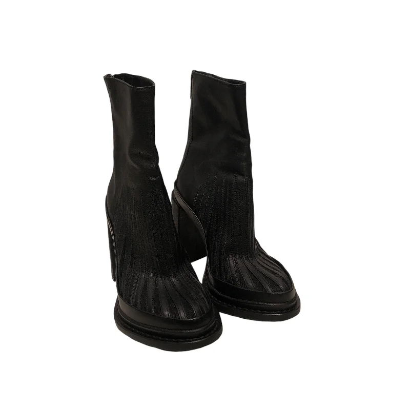 Versatile Heeled Sandals for Any Occasion---ANN DEMEULEMEESTER/Heels/EU 35/BLK/