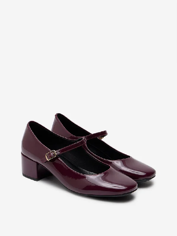 Versatile Heeled Sandals for Any Occasion---LUNA BLU Burgundy Belted Pump Shoes