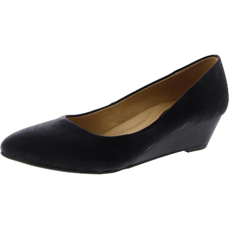 Stylish Slip-On Pumps for Quick Elegance---CL by Laundry Womens Faux Leather Slip On Wedge Heels