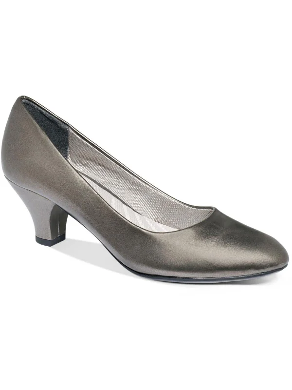 Versatile Heeled Sandals for Any Occasion---Fabulous Womens Metallic Embossed Pumps