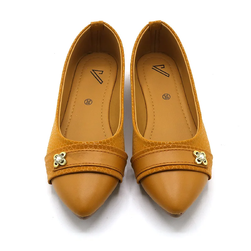 Versatile Heeled Sandals for Any Occasion---Women's Pumps - Yellow