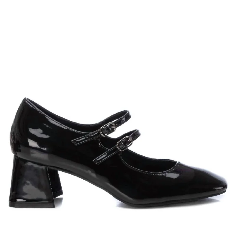 Sleek and Shiny Patent Pump Heels for a Polished Look--Women's Patent Leather Ballerinas In Black