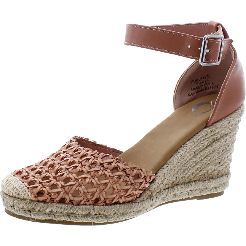 Journee Collection Womens Woven Round toe Wedge Heels