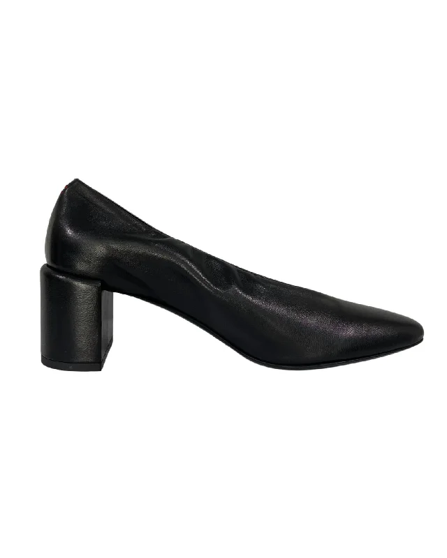 Versatile Heeled Sandals for Any Occasion---Women's Stack Heel Round Toe Pump In Baron Black