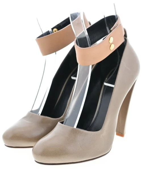 CELINE Pumps/Heels---Fashionable Kitten Heels for Date Night