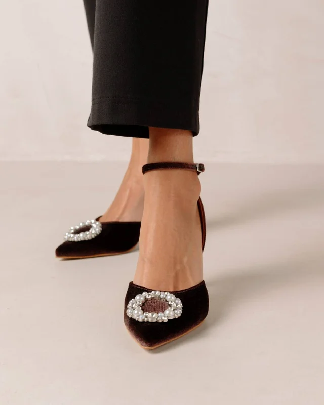 Cinderella Crystal Embellished High-Heel Pumps In Velvet Coffee Brown---Chic Embellished Pumps for a Glamorous Look