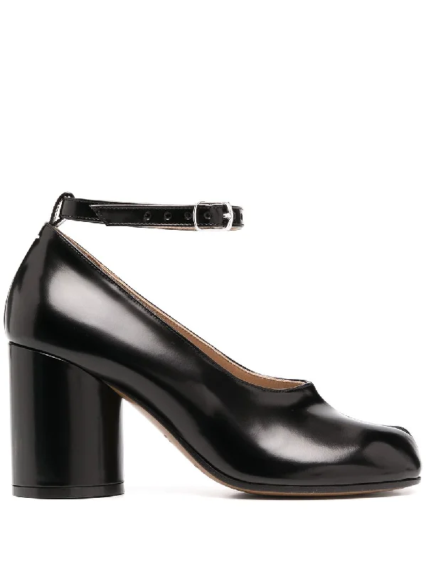 Versatile Heeled Sandals for Any Occasion---Maison Margiela Women's With Heel Black