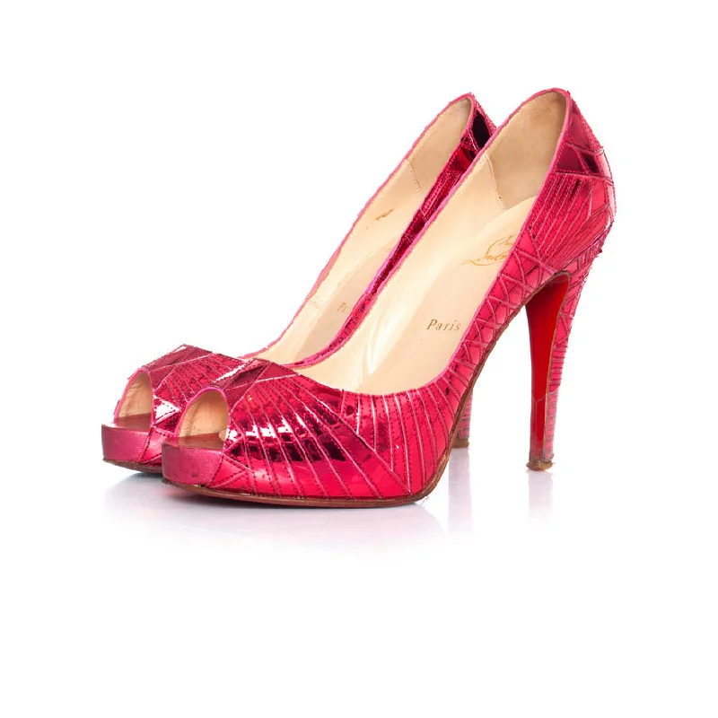 Versatile Heeled Sandals for Any Occasion---Metallic pink pump