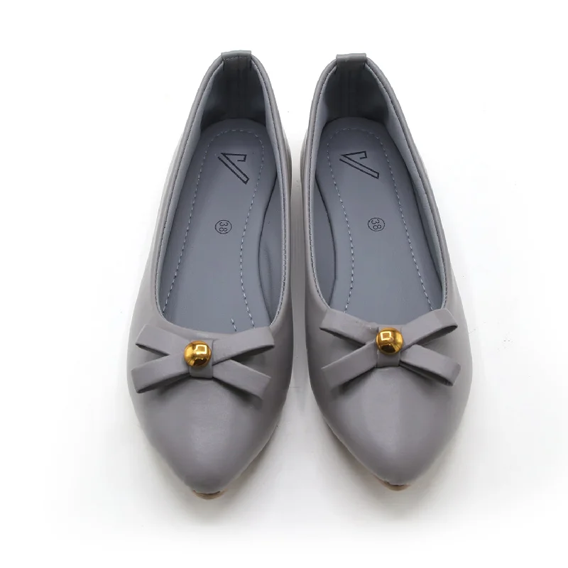 Versatile Heeled Sandals for Any Occasion---Women's Pumps - Grey