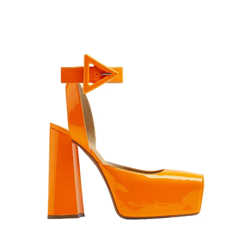 Stylish Platform Heels for Extra Height--Bottega Veneta Platform Tower Pumps