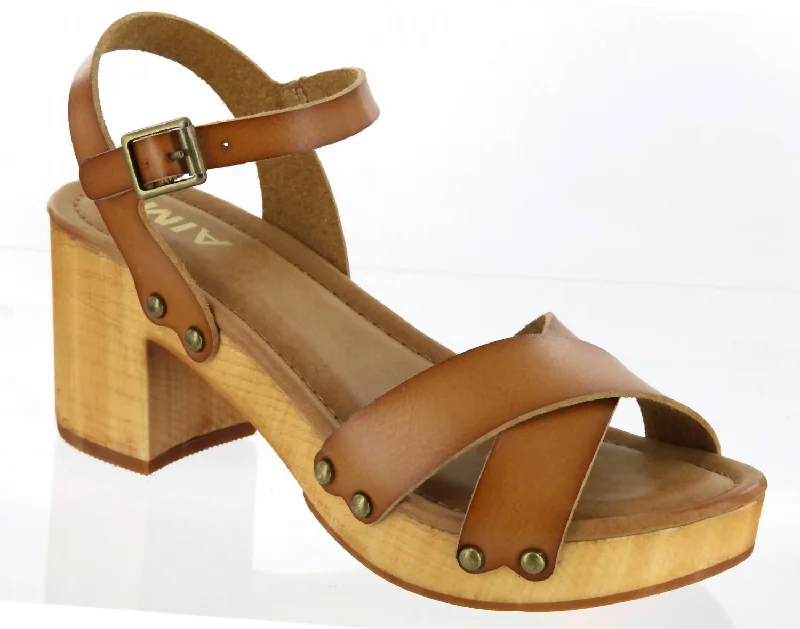 Versatile Heeled Sandals for Any Occasion---Susan Heel In Natural