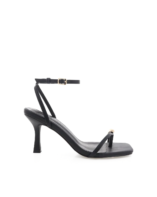 PRUDENCE - BLACK---Fashionable Kitten Heels for Date Night