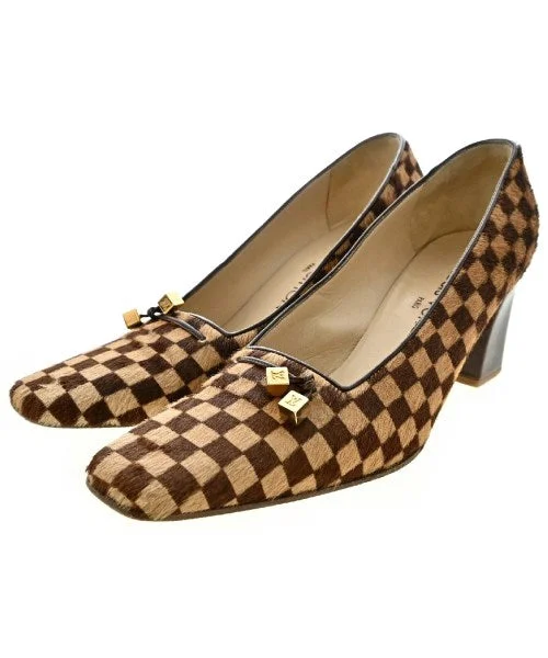 LOUIS VUITTON Pumps/Heels---Fashionable Kitten Heels for Date Night