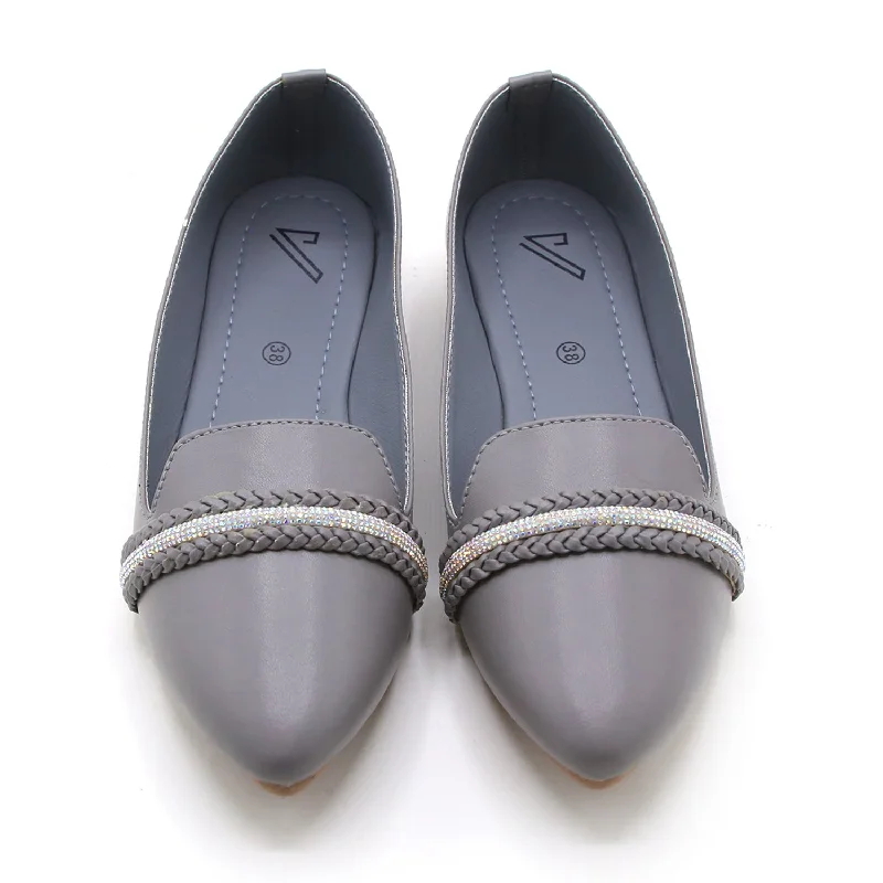 Versatile Heeled Sandals for Any Occasion---Women's Pumps - Grey