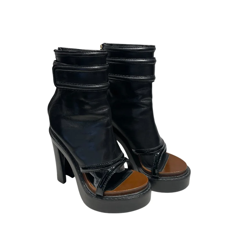 GIVENCHY/Heels/EU 37.5/Leather/BLK/riding heels---Comfortable Leather Pumps for Office and Everyday Wear