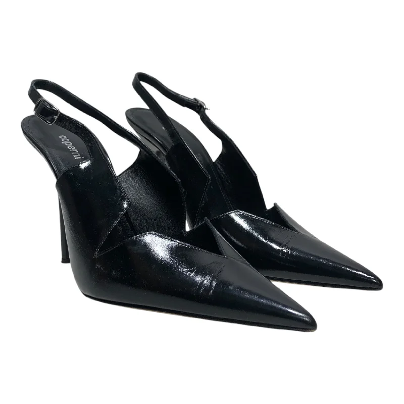 Versatile Heeled Sandals for Any Occasion---Coperni/Heels/EU 39/BLK/star cut pumps