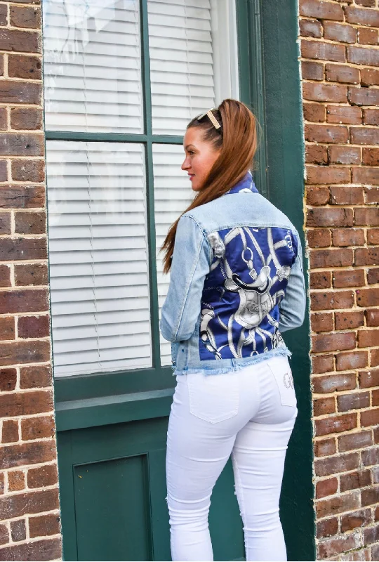 Styling tips for boyfriend denim jackets -The Light Denim Jacket / Silver Equestian
