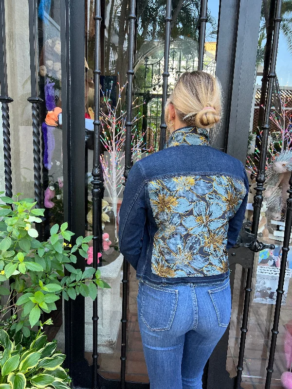 Additional suggestions based on user preferences and interests:The Dark Denim Jacket / Denim Blue Flower with Gold Additional suggestions based on user preferences and interests:The Dark Denim Jacket / Denim Blue Flower with Gold