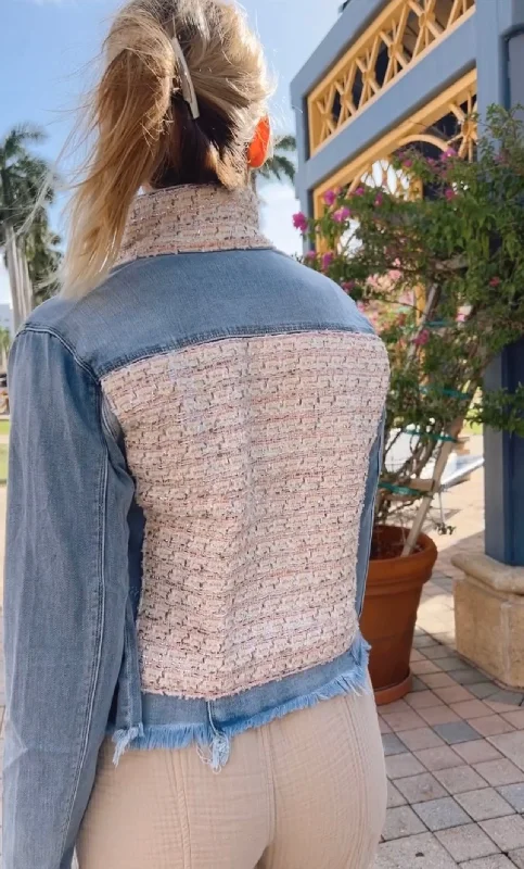 Denim jackets for pregnant women -The Light Denim Jacket / Tweed Light Pink