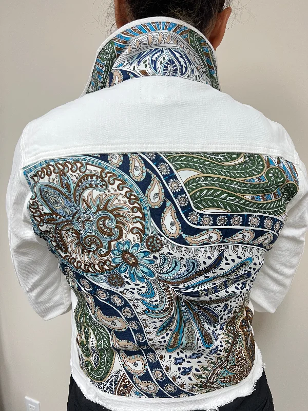 How to wash denim jackets -The White Denim Jacket / Lots of Fun Colors