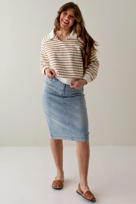'Leah' Denim Skirt in Light Wash