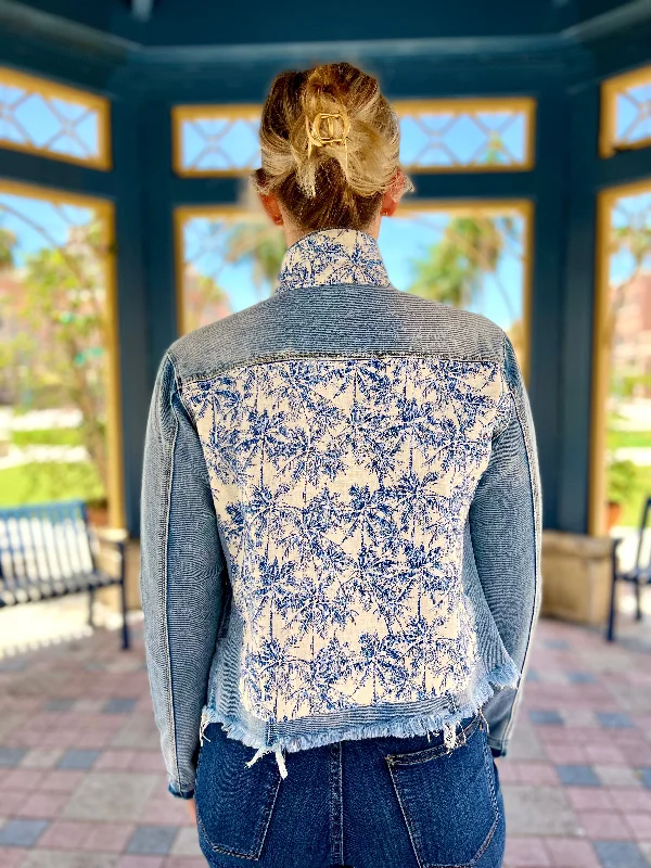 Denim jackets for plus-size women -The Light Denim Jacket / Palm Linen
