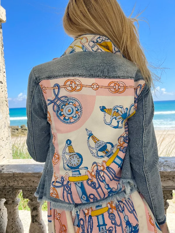 Styling tips for boyfriend denim jackets -The Light Denim Jacket / Elegant Pink