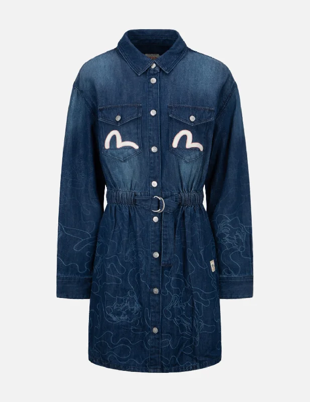 Denim dress with side seam pockets--Gradated Laser-print Denim Dress
