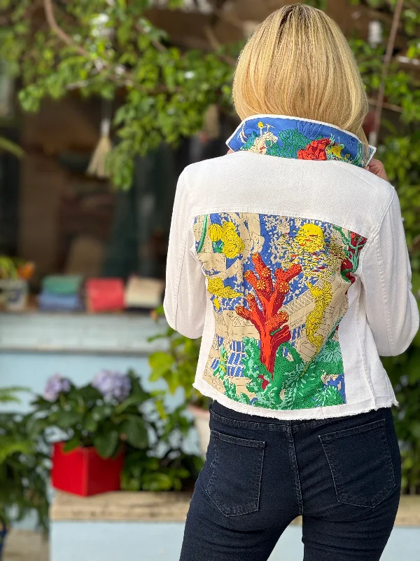 How to style a denim coat for winter -The White Denim Jacket / Coral Reef