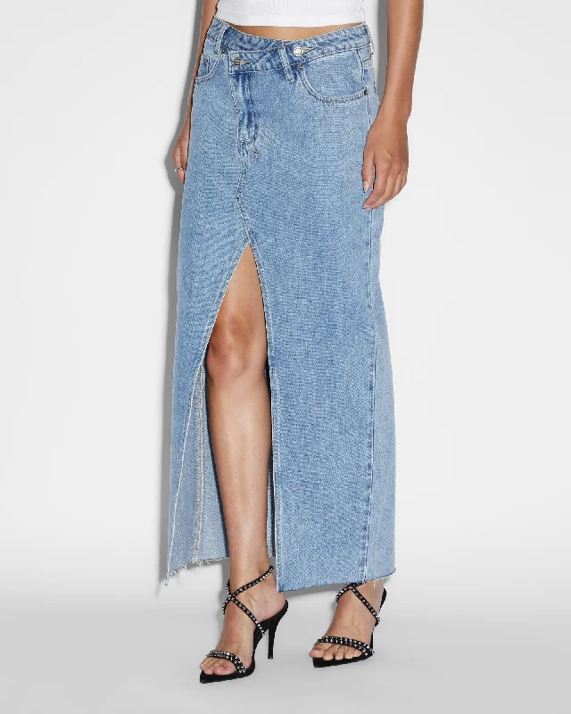How to style denim dress for school--RELAX MAXI SKIRT AUTHENTIK