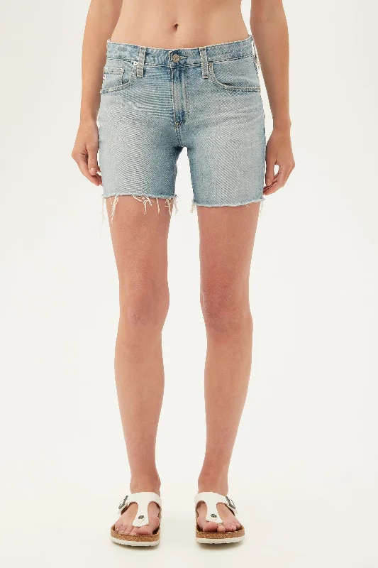 Women's denim jeans top 2025 from fit and from jeans stylist jeans of jeans top-AG WOMEN'S BECKE LIGHT BLUE JEAN SHORT