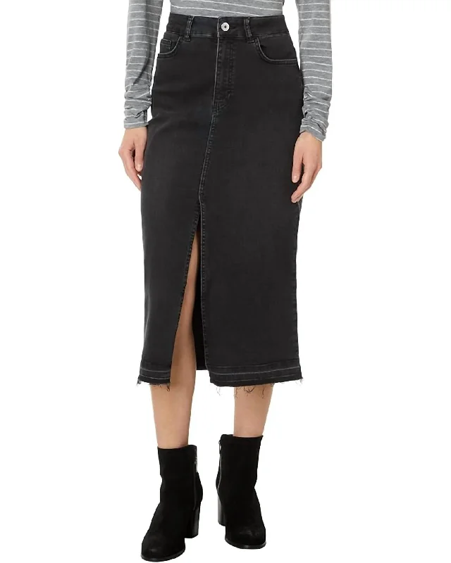 Women's tailored denim skirts for business wear -Black Denim Skirt