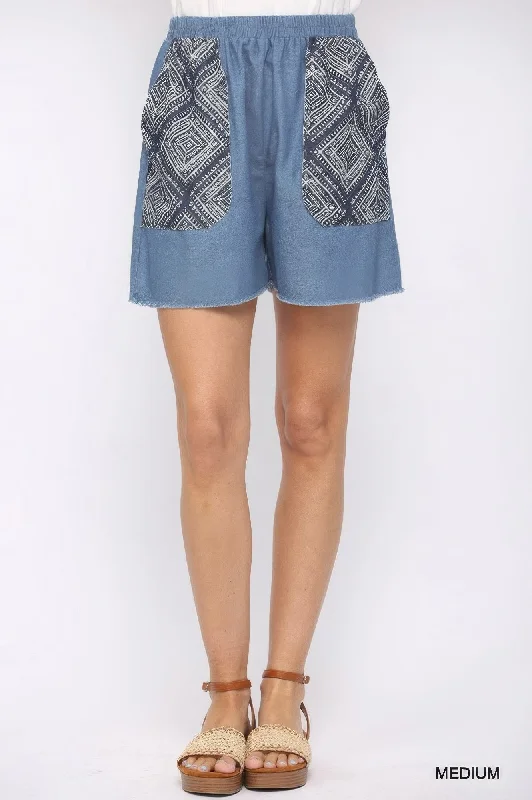 Jeans or denim for great prices :Denim And Print Pockets Elastic Waist Shorts With Raw Hem