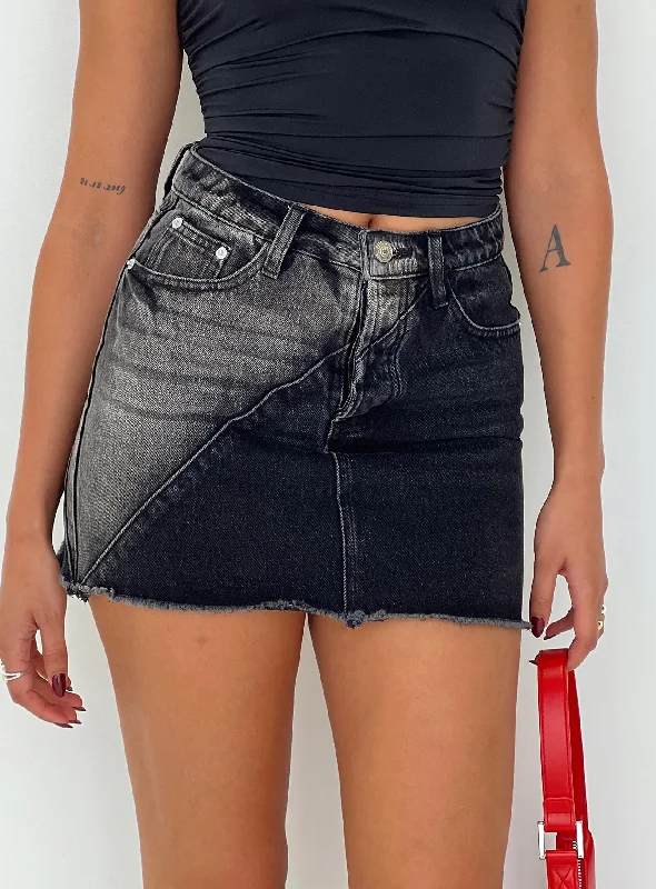 Women's button-front denim skirts for stylish casual wear -Jellicoe Spliced Denim Skirt Black Wash