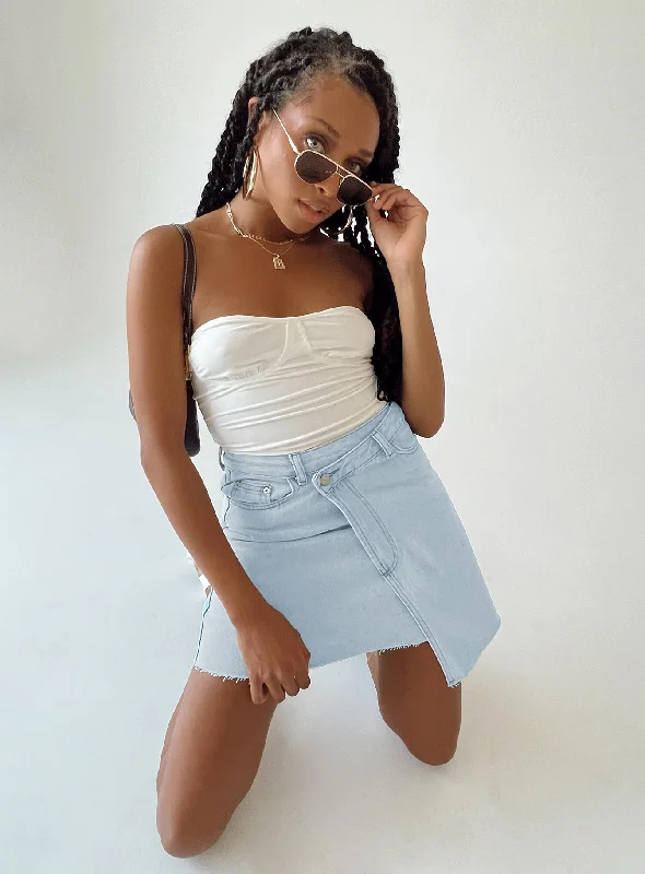 Women's high-waisted denim skirts for slimming look -Ryder Light Wash Denim Skirt Denim