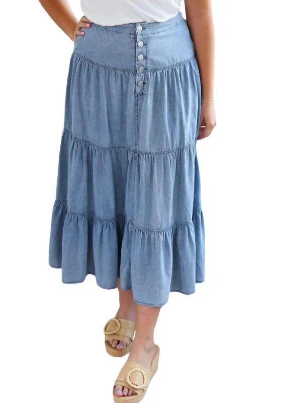 Women's layered denim skirts for fashion-forward look -Sandy Denim Skirt In Light Denim