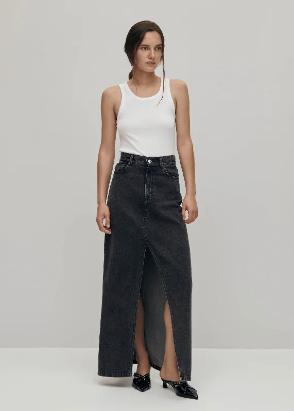 Women's acid wash denim skirts for a 90s-inspired look -Mariana Black Denim Skirt