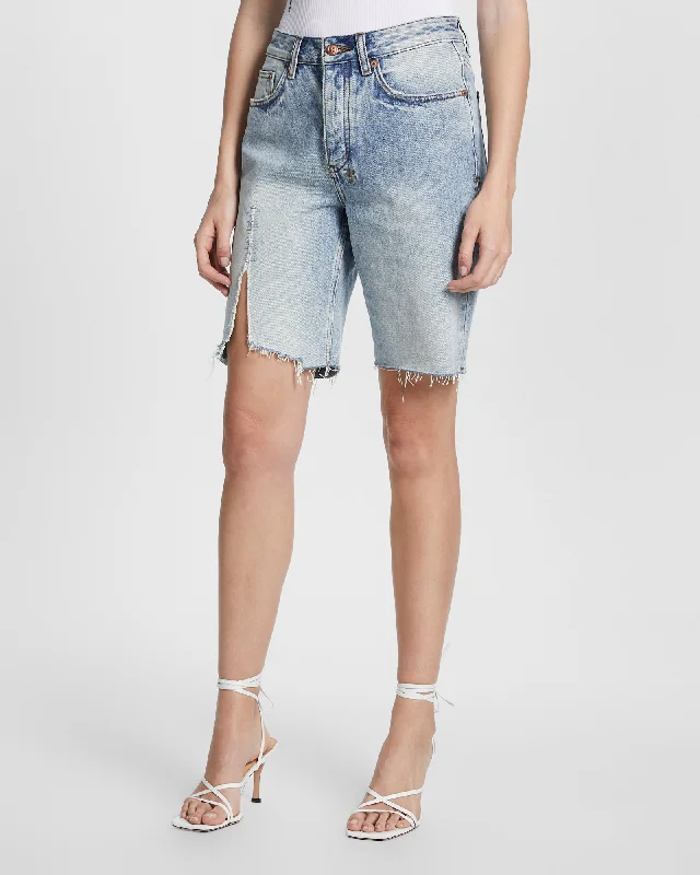 Women's denim shorts for a coffee shop visit-BROOKLYN SHORT LIFETIME RIPPED