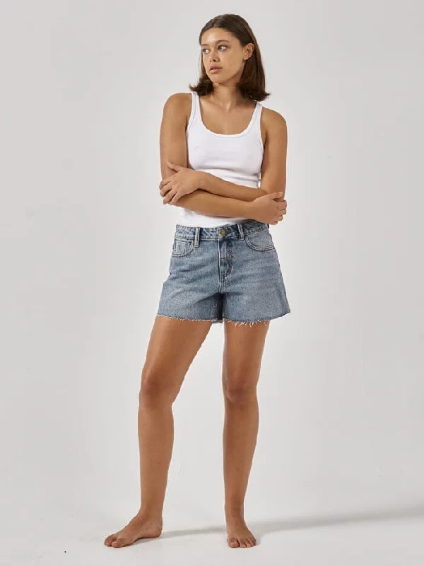 Affordable world with has a new -Erica Mid Rise Short - Weathered Blue