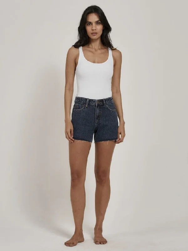 Women's denim shorts with a blazer-Erica Mid Rise Short - Worn In Blue