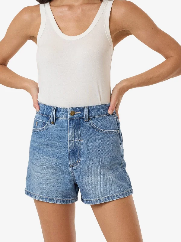 Women's denim shorts around the pockets :Erica Short - Long Ago Blue