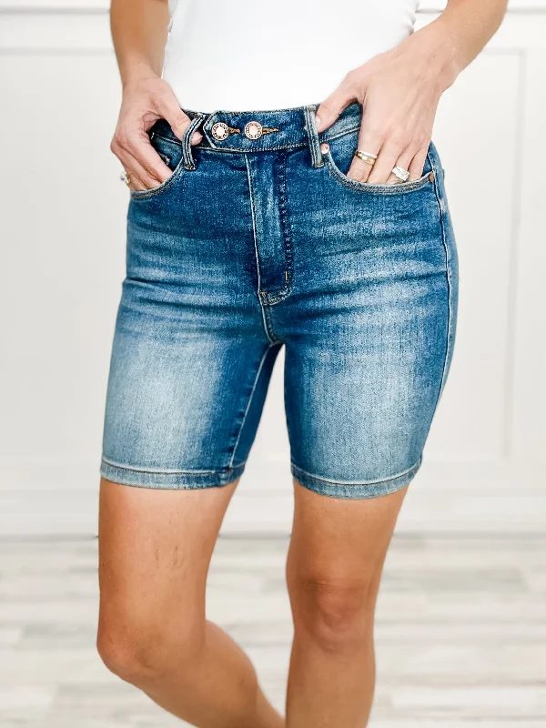 Women's denim shorts with rings-Judy Blue High Waist Tummy Control Double Button Bermuda Shorts Women's denim shorts with rings-Judy Blue High Waist Tummy Control Double Button Bermuda Shorts