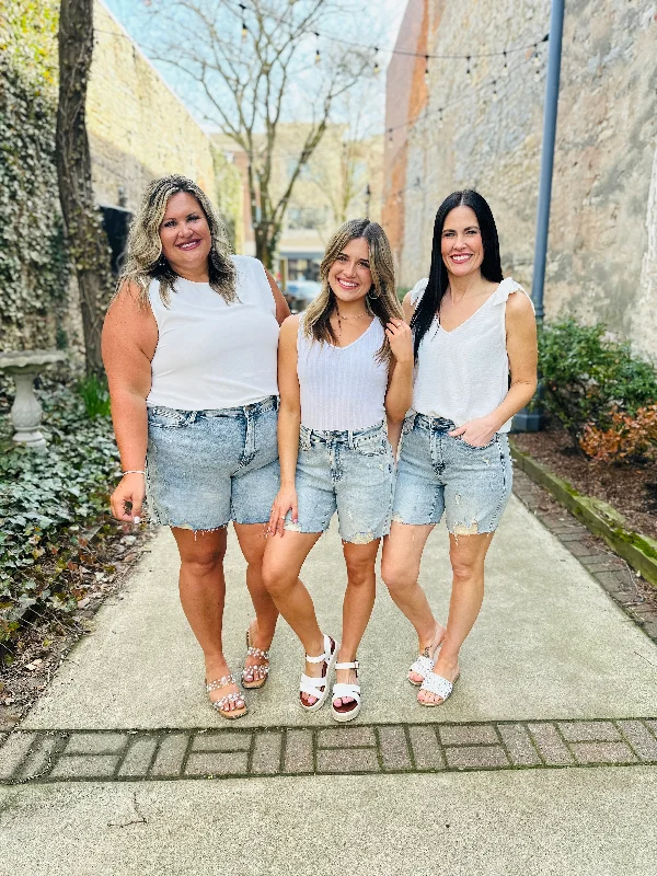 Women's denim shorts and a necklace-Judy Blue My First Boyfriend Shorts in Reg/Curvy Women's denim shorts and a necklace-Judy Blue My First Boyfriend Shorts in Reg/Curvy