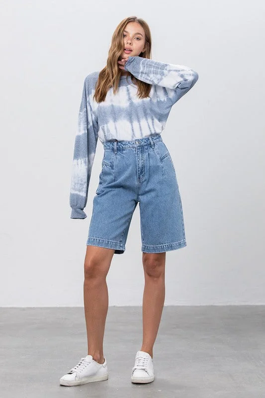 Women's denim shorts with vintage stretch denim :MEDIUM BLUE WASH DENIM MOM SHORTS
