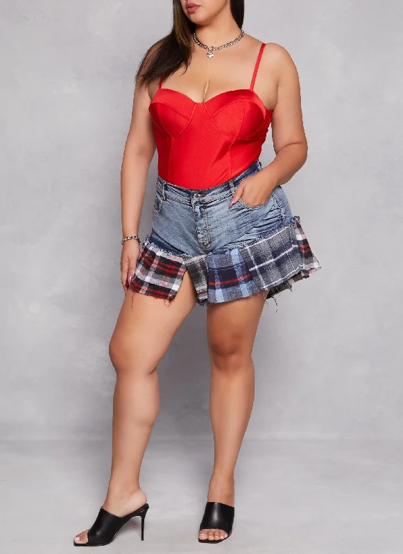Women's denim shorts with a light wash-Plus Size Plaid Patchwork Hem Denim Shorts