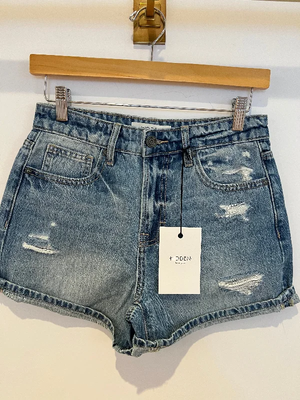 Women's denim shorts for styling a loose short :Riley High Waisted Boyfriend shorts Women's denim shorts for styling a loose short :Riley High Waisted Boyfriend shorts