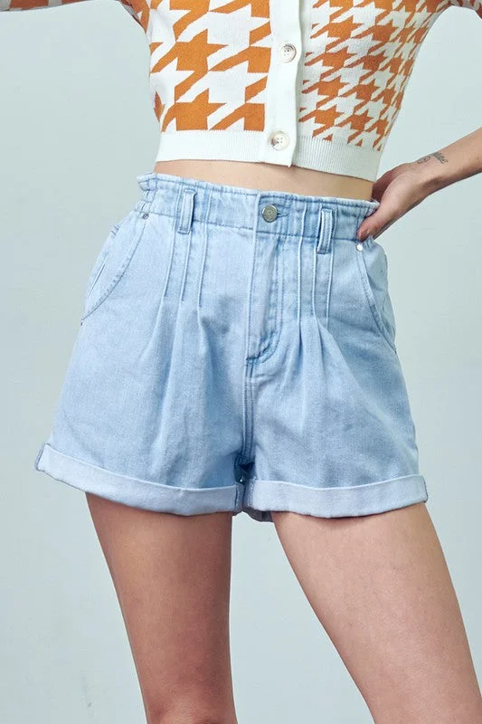 Women's denim shorts for the beach or boardwalk :Super High Rise Mom Shorts